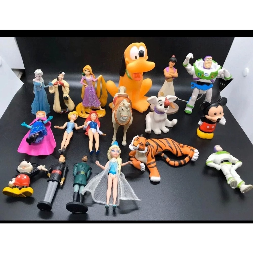 Lot Of PVC/Plastic Disney Figures / Toys